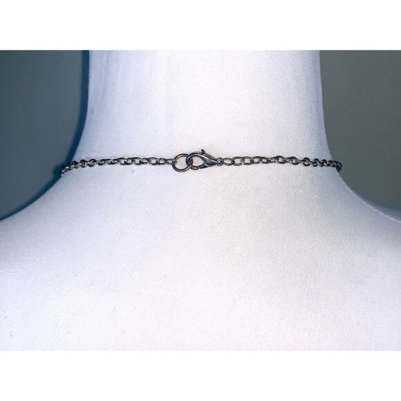 Vintage Hammered Silver Tone Interlocking Circle Dangling Disc Necklace - Picture 6 of 7